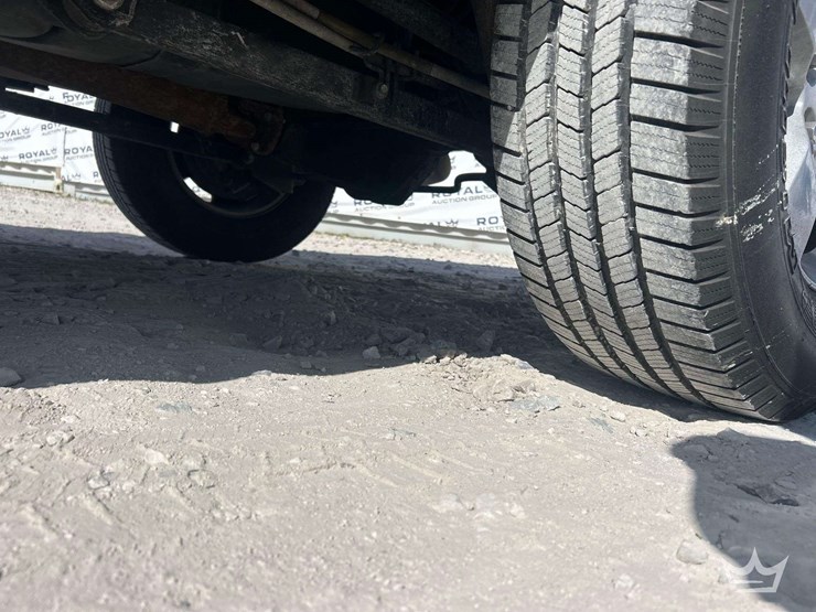 2018-dodge-1500-image-19