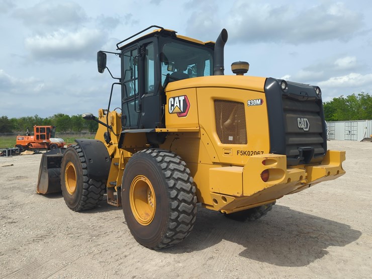 2022-caterpillar-930m-image-5