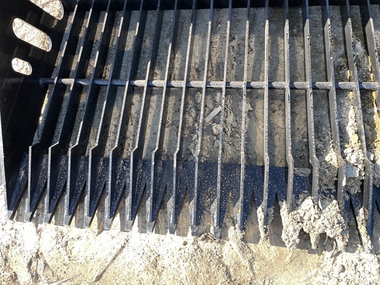 #2331-•-new-wolverine-66"-skid-steer-skelton-high-side-bucket-image-8