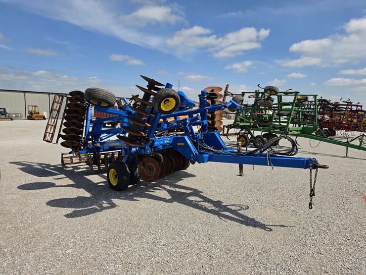 2014-landoll-6230-21-image-13