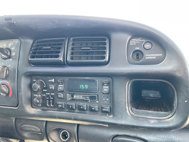 2001-dodge-ram-2500-image-61