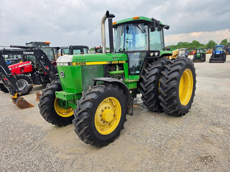 1989-john-deere-4455-image-1