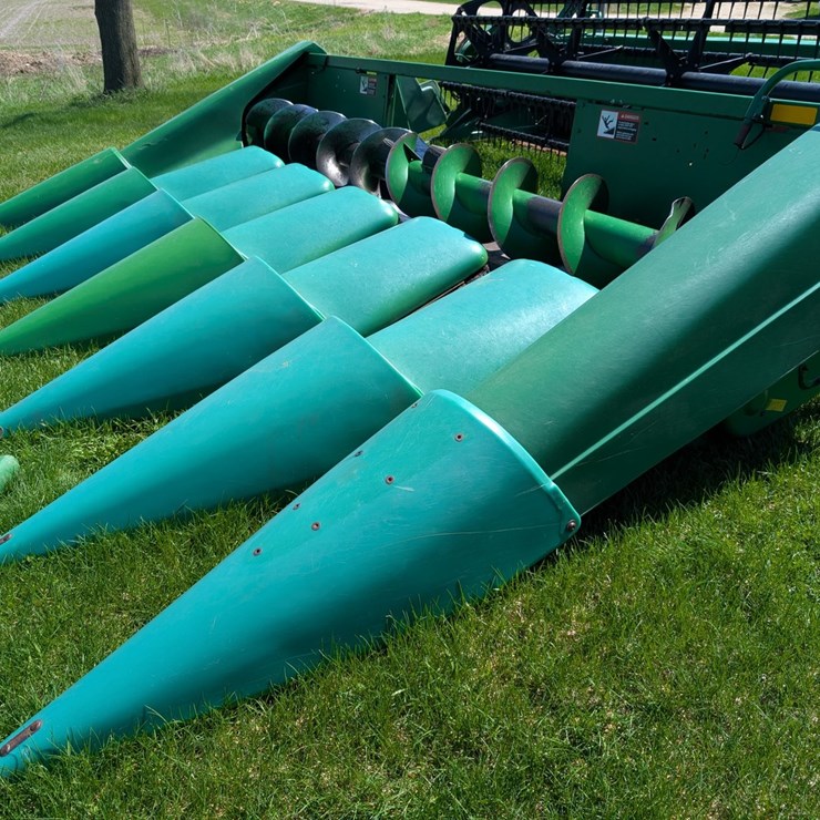 JOHN DEERE 693