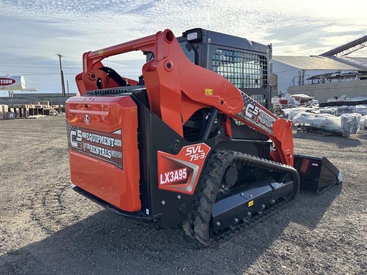 2024-kubota-svl75-3-image-3