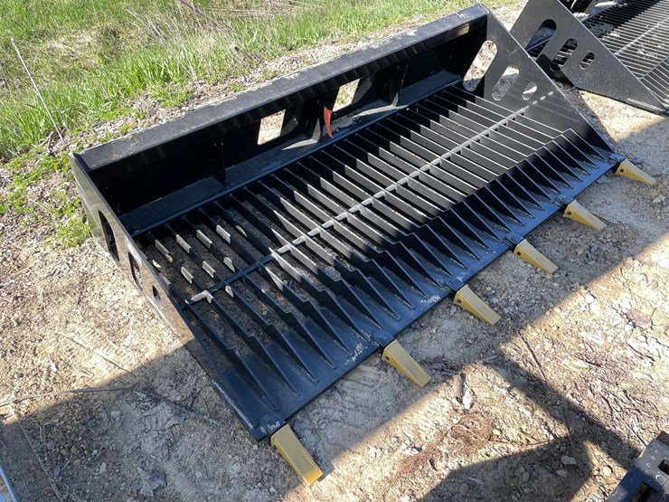#2345-•-new-wolverine-78"-skid-steer-skelton-rock-screening-bucket-attachment-image-2