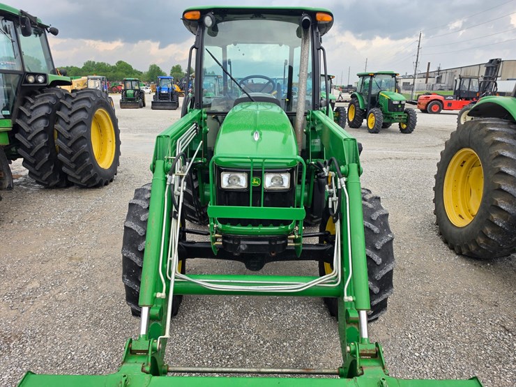 2009-john-deere-5101e-image-4