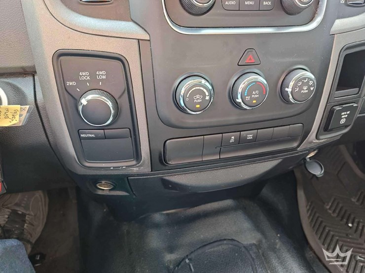2017-dodge-ram-1500-image-18
