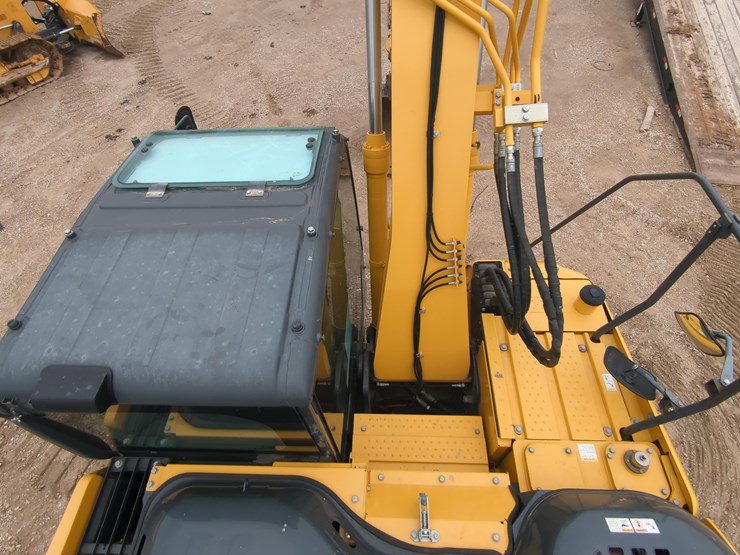 2023-kobelco-sk140sr-lc-7-image-15