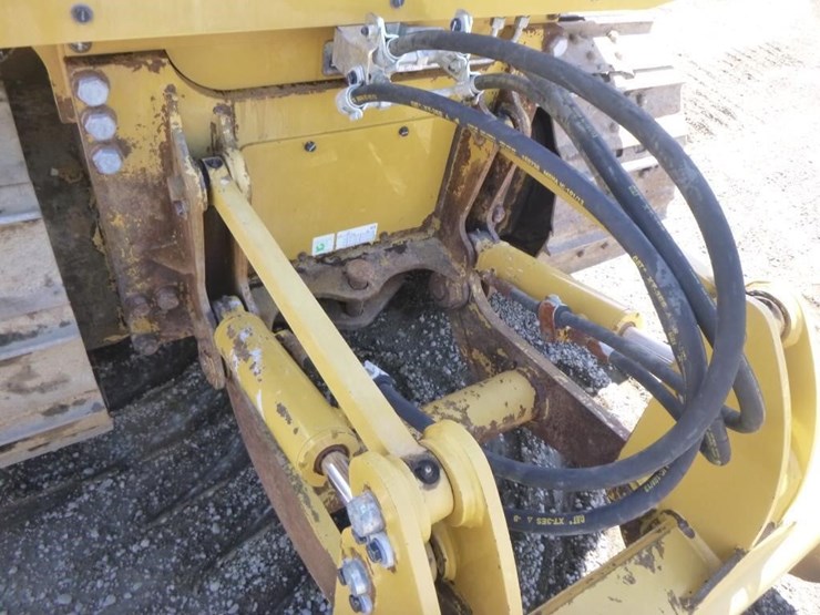 2018-caterpillar-d5k2-xl-image-25