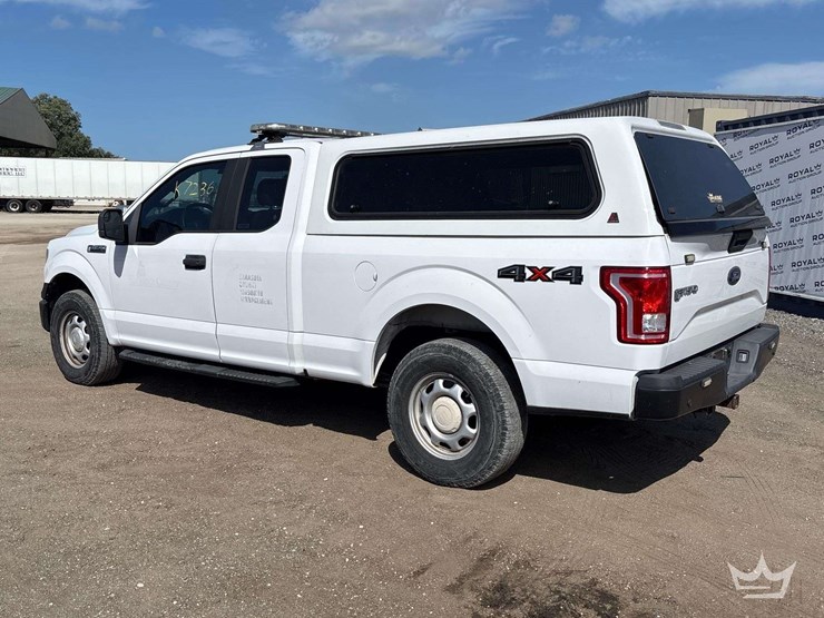 2017-ford-f150-image-4