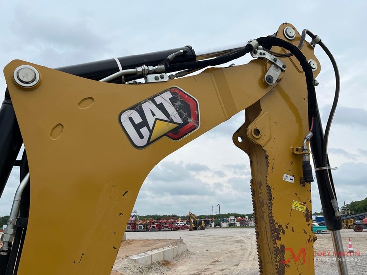 2021-caterpillar-420-xe-image-13