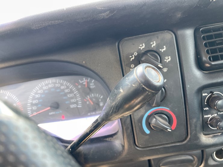 2001-dodge-ram-2500-image-71