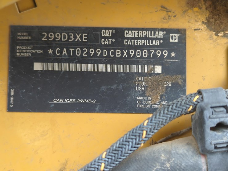 2020-caterpillar-299d3-image-8