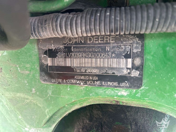 2016-john-deere-3039r-image-5