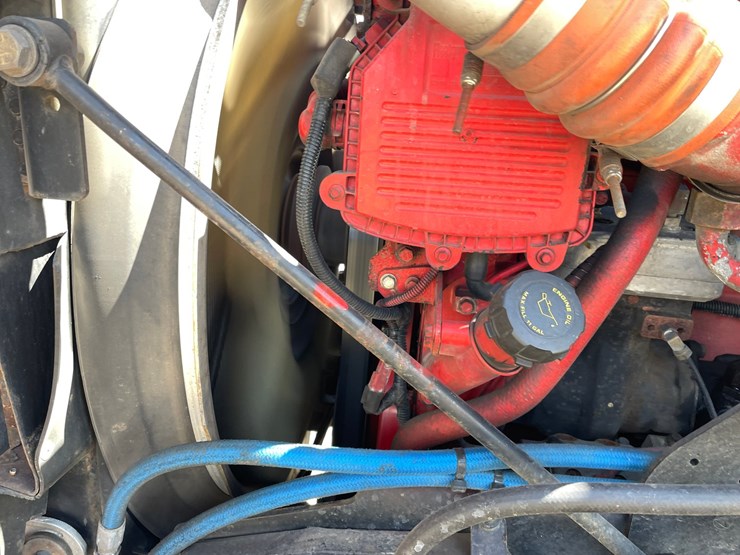2013-kenworth-t660-image-75