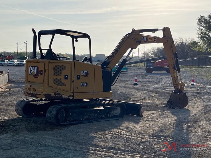 2021-caterpillar-306-cr-image-5