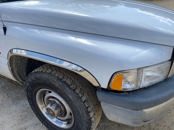 2001-dodge-ram-2500-image-15