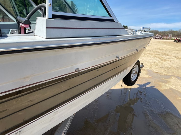 #2000-•-1986-crestliner-nordic-17'-boat-(has-wi-title)-image-20