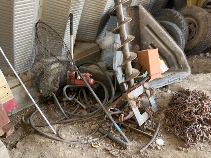 farm-supplies-**sold-onsite-only,-no-online-bids-will-be-accepted**-image-1