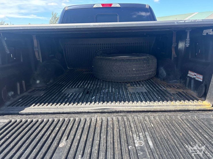 2017-ford-f150-image-11