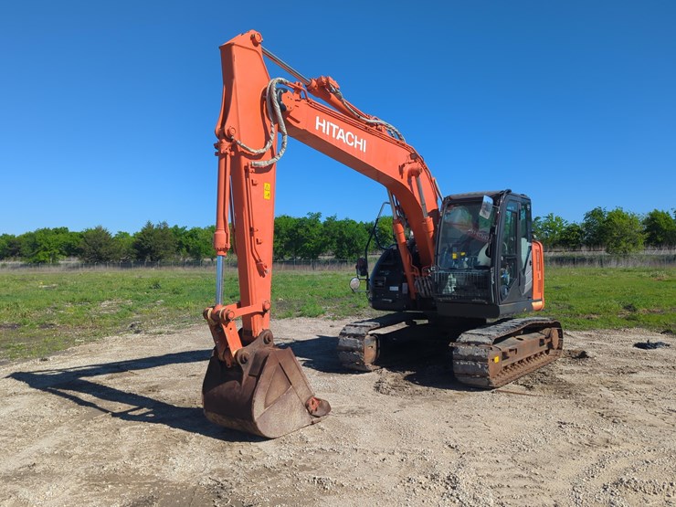 2019-hitachi-zx135us-6-image-2
