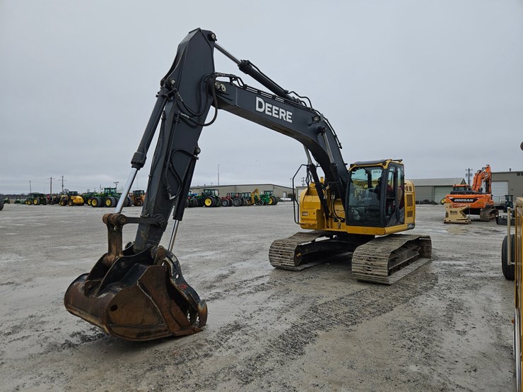 2018-john-deere-2018-image-1