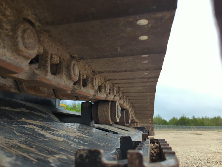 2023-kobelco-sk140sr-lc-7-image-7