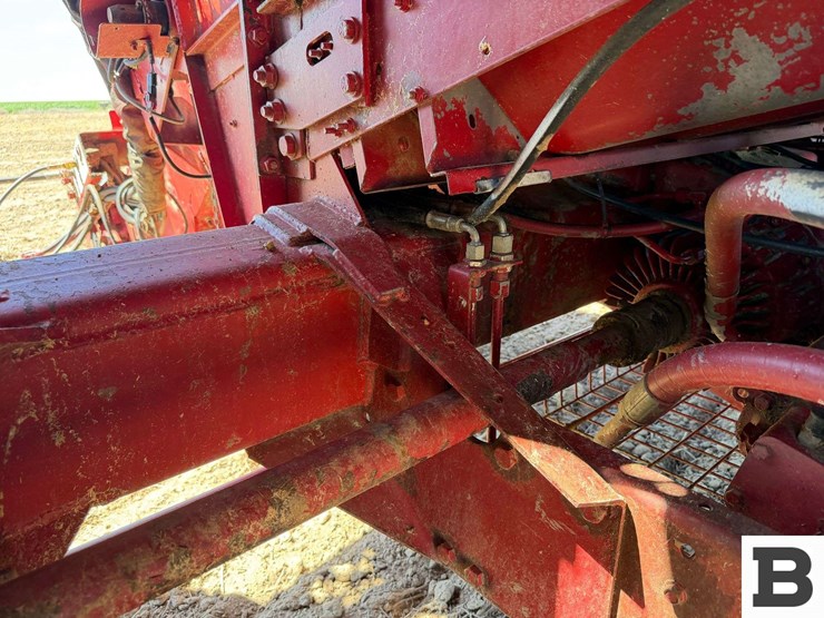 case-ih-2388-image-23