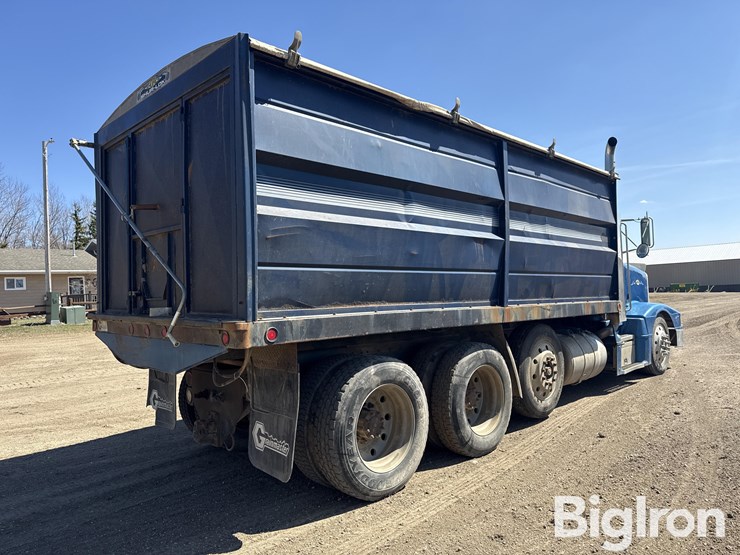 1995-peterbilt-377-image-5