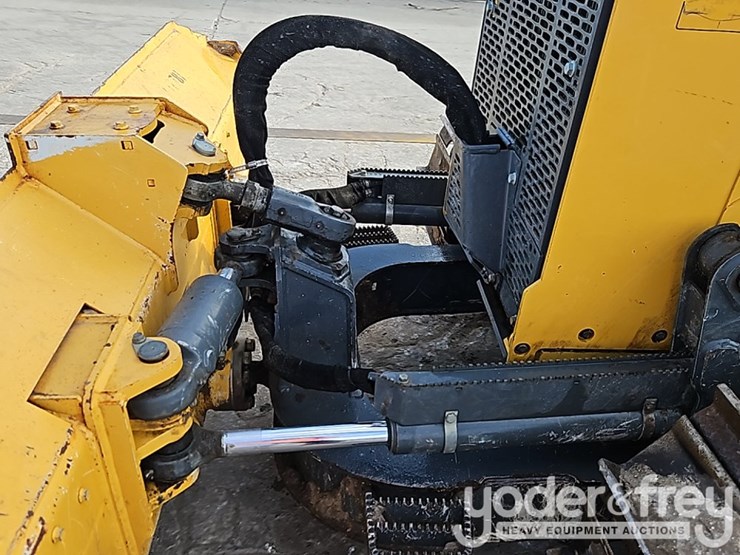 deere-450k-image-17