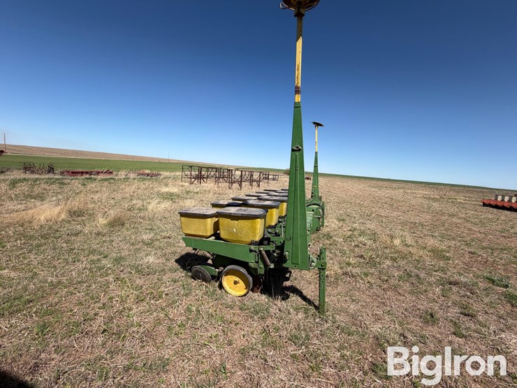 john-deere-7100-image-4