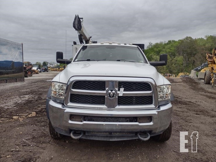 2013-ram-5500-hd-image-2