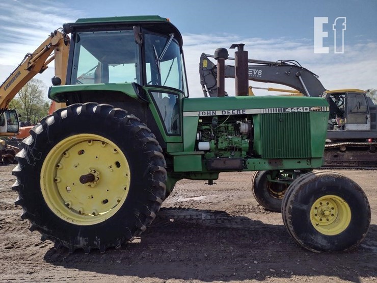 1980-john-deere-4440h-image-25