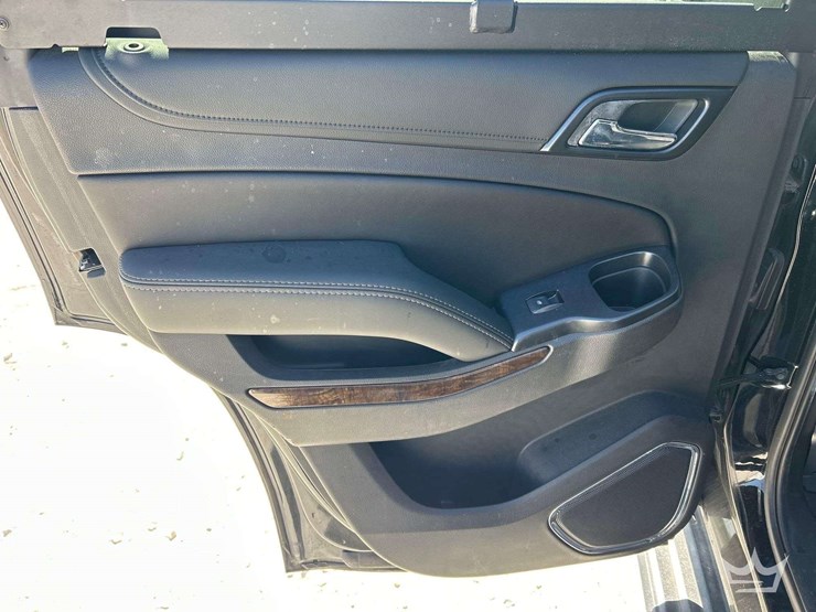 2019-chevrolet-tahoe-image-19