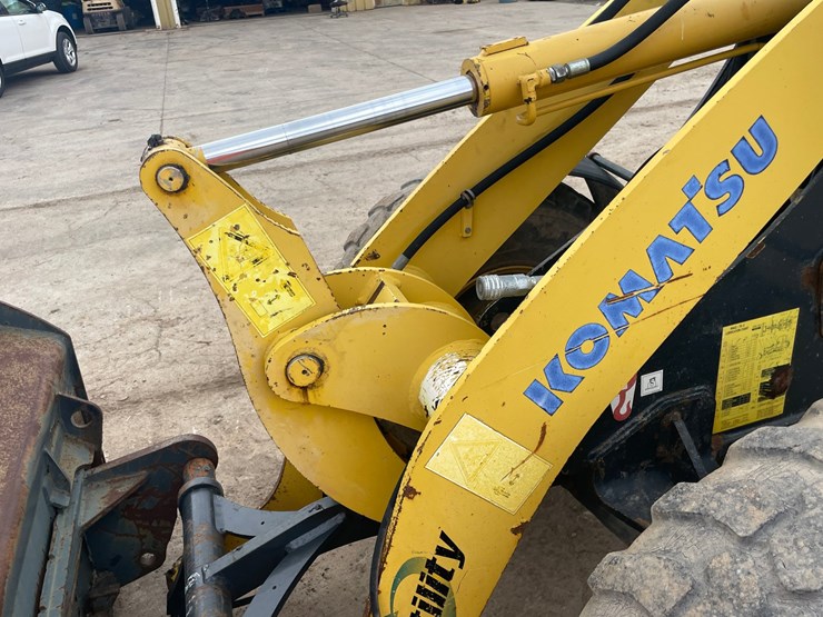 #4032-•-2006-komatsu-wheel-loader-image-31