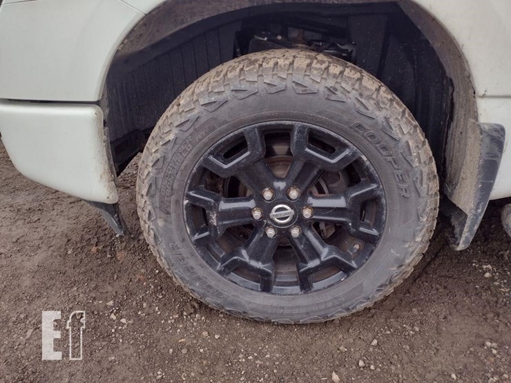 2019-nissan-titan-image-19