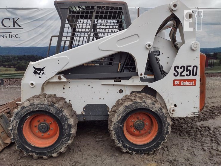 2007-bobcat-s250-image-14
