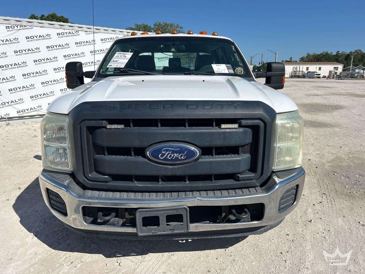 2016-ford-f350-image-28