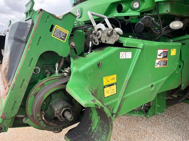 2011-john-deere-s670-image-3