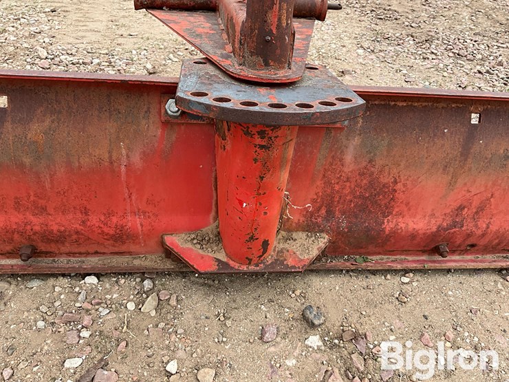 massey-ferguson-16-image-18