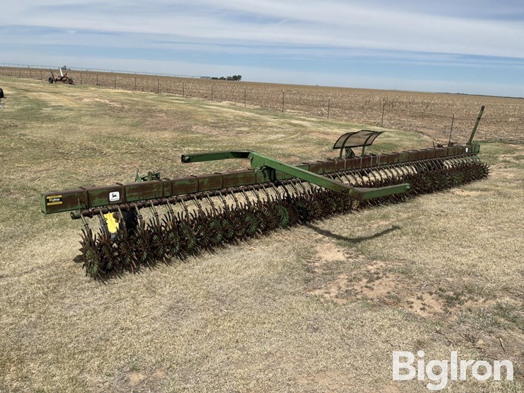 deere-tires-image-7