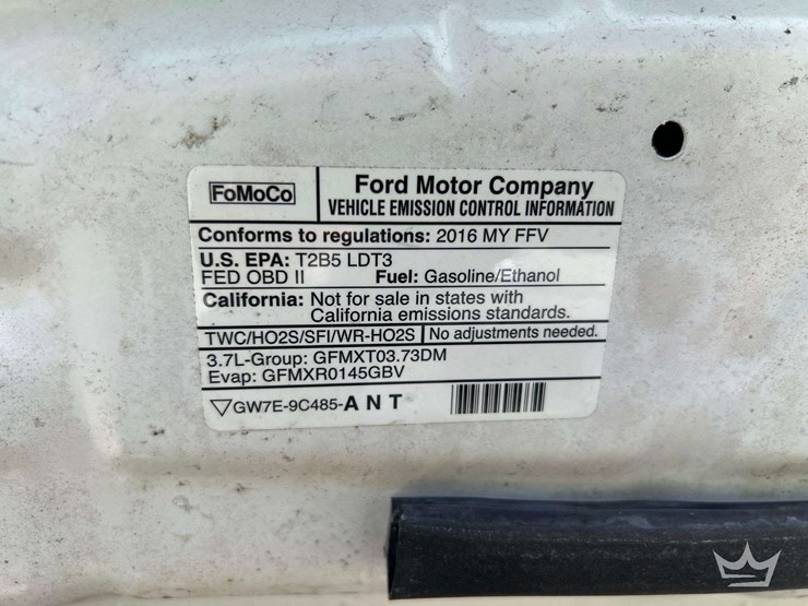 2016-ford-explorer-image-9