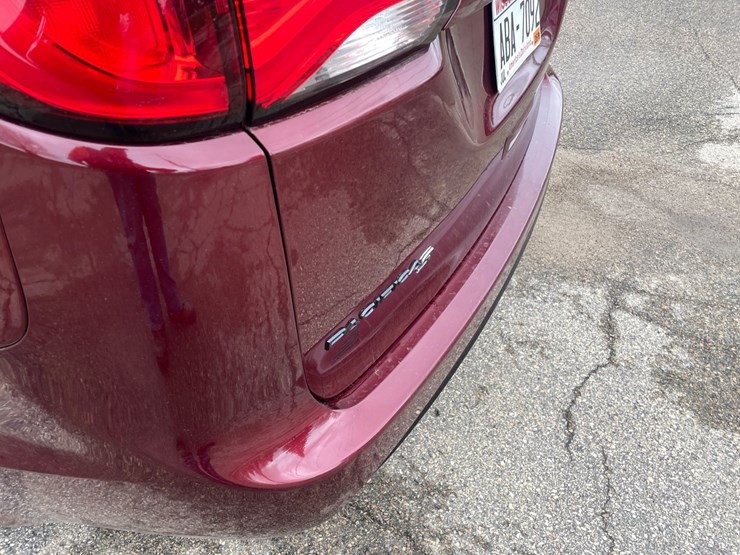 2018-chrysler-pacifica-image-22