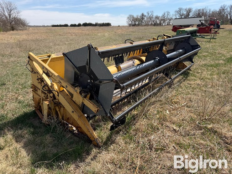 new-holland-973-image-3