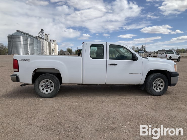 2007-gmc-sierra-1500-image-4
