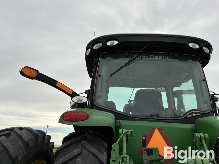 2013-john-deere-8285r-image-18