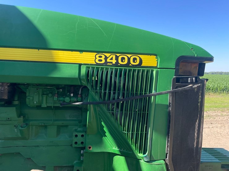 1998-john-deere-8400-image-19