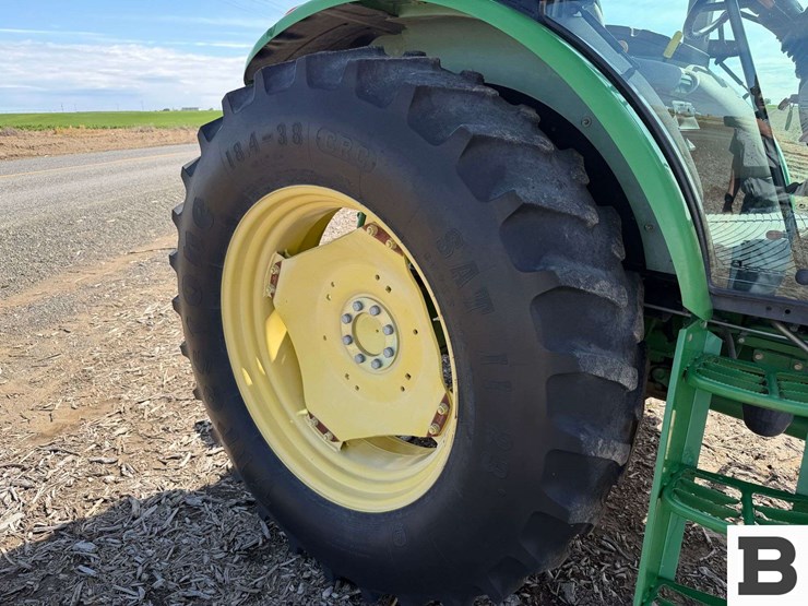 2009-john-deere-6115d-image-44