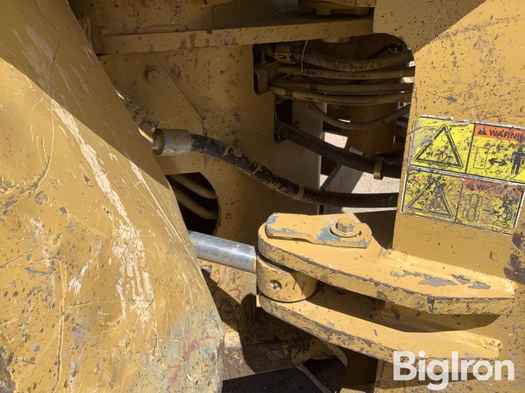 2008-caterpillar-816f-image-10