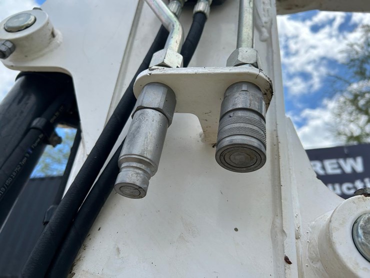 2021-bobcat-e42-image-10
